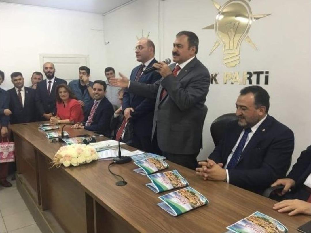 Bakan Veysel Eroğlu: İnsanı Yaşat Ki Devlet Yaşasın Anlayışıyla Hizmet Ediyoruz