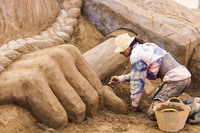 Uluslararası Antalya Kum Heykel Festivali Kapılarını Açtı