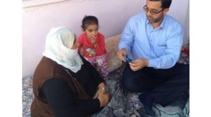 Tuşbalı 400 Aileye Alışveriş Kartı Dağıtıldı