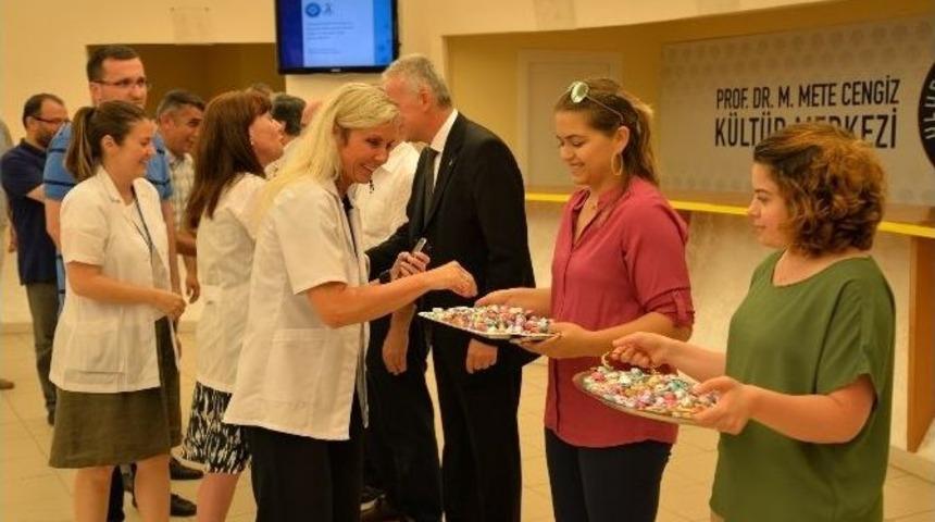 Uludağ &Uuml;niversitesi&rsquo;nde &lsquo;bayramlaşma&rsquo; Geleneği