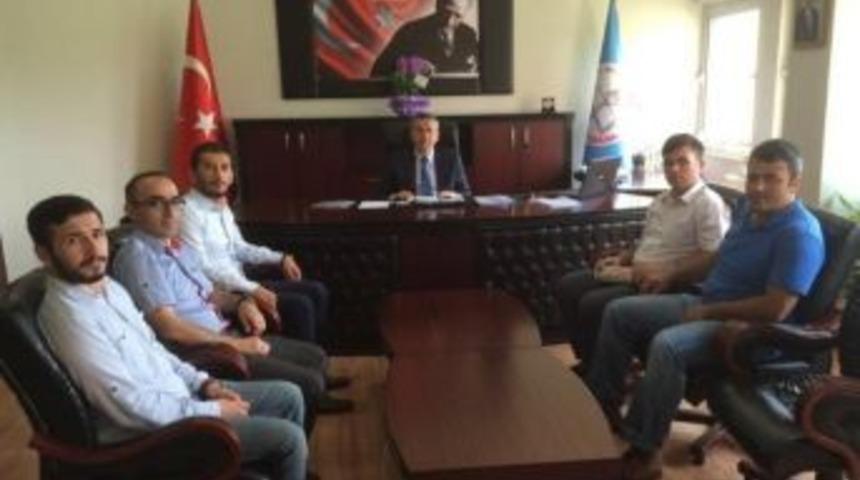 Gen&ccedil;lik Vakfından Milli Eğitim M&uuml;d&uuml;r&uuml;ne Ziyaret