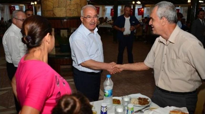 Başkan Kocamaz, Şehit Yakınları Ve Gazilerle İftarda Buluştu