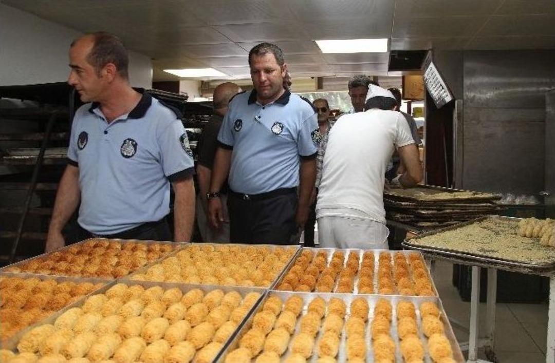 Buca&rsquo;da Tatlı İmalathanelerine Sıkı Denetim