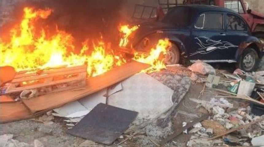 Edremit&rsquo;te Korkutan Yangınlar