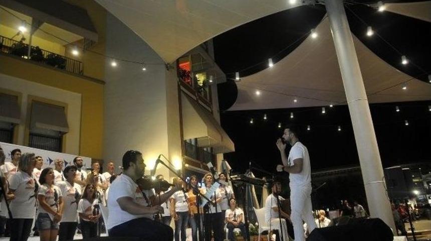 Forum Mersin&rsquo;de Kanun Sesleri Yankılandı