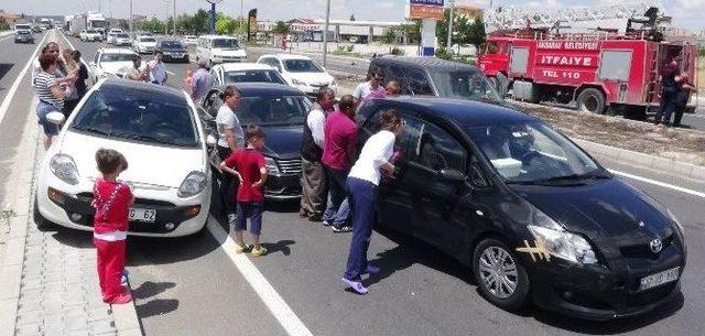 Aksaray’da Zincirleme Kaza: 5 Yaralı