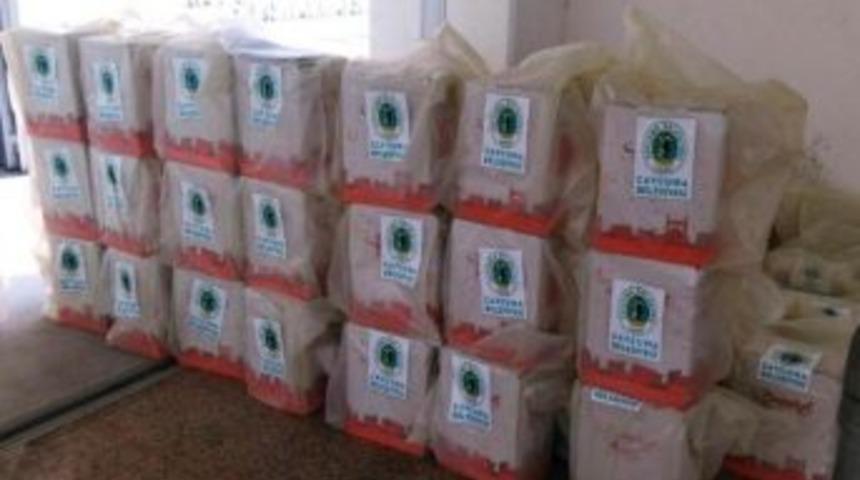 &Ccedil;aycuma Belediyesi 110 Aileye Gıda Yardımı Yaptı