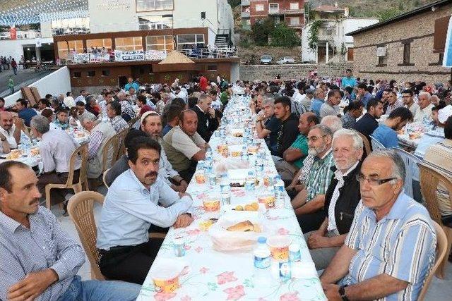 Yahyalı Belediyesi Mahalle İftarlarına Devam Ediyor