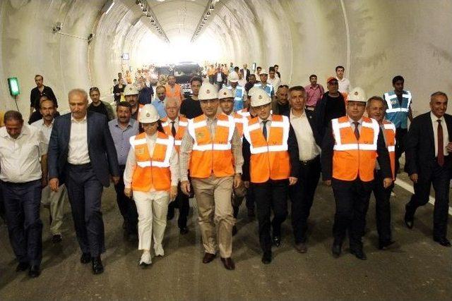 Malatya’da Çebiş Tüneli Trafiğe Açıldı