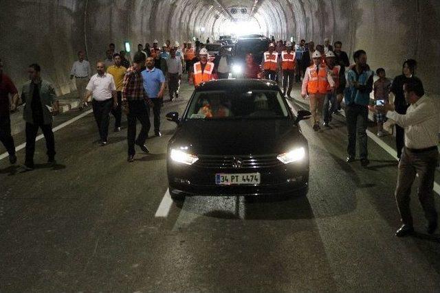 Malatya’da Çebiş Tüneli Trafiğe Açıldı