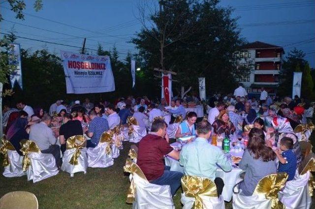 Başkan Üzülmez Şehit Ve Gazi Aileleriyle İftar Yaptı