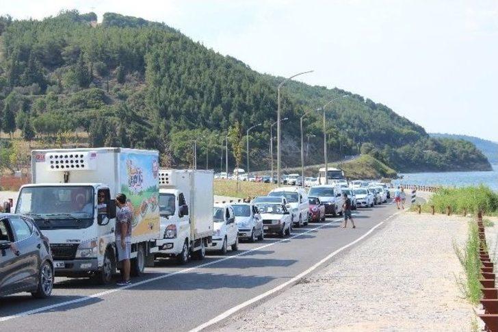 Çanakkale’de Feribot Kuyruğu Devam Ediyor G3