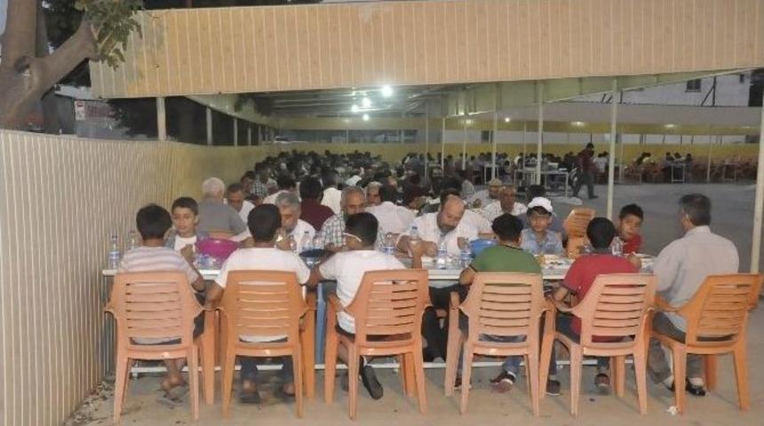 İkbal-der &Uuml;yeleri İftarda Buluştu