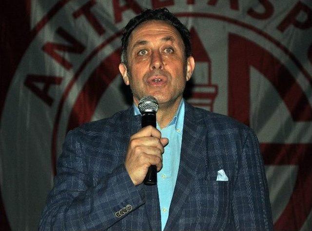 Antalyaspor Camiası İftar Yemeğinde Bir Araya Geldi