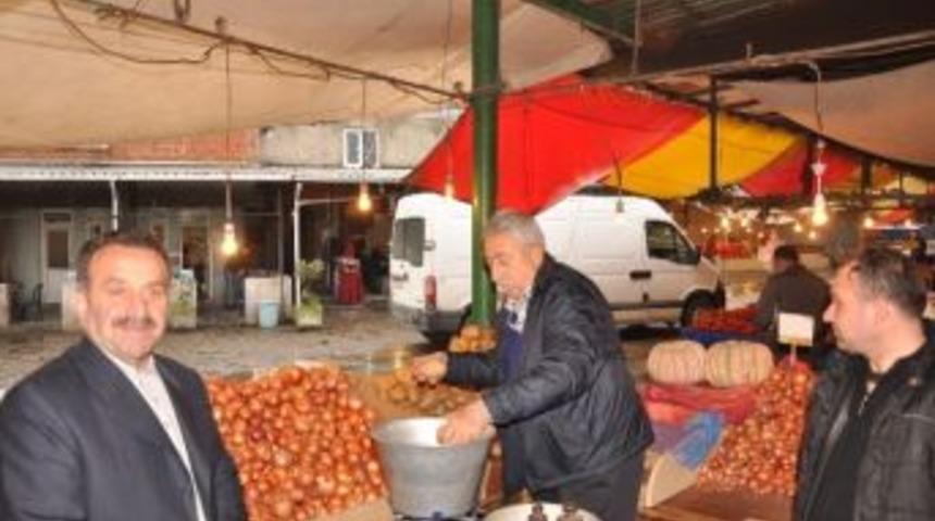 Paland&ouml;ken: &ldquo;rusya İle Buzlar &Ccedil;&ouml;z&uuml;l&uuml;yor Diye Spek&uuml;lat&ouml;rlerin Sebze Meyve Fiyatlarına Zam Yapması &Ouml;nlensin&rdquo;