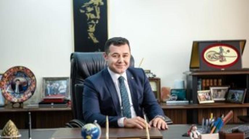 Başkan Y&uuml;cel Vatandaşların Ramazan Bayramı&rsquo;nı Kutladı