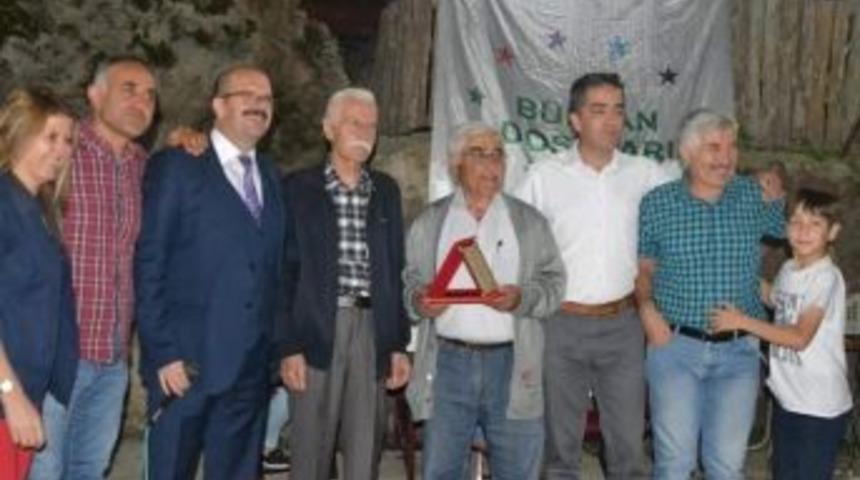 9. B&uuml;nyan Dostları Derneği İftarı Ve Gecesi Yapıldı