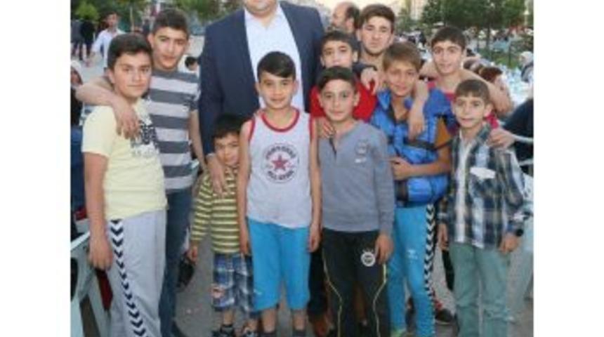 Başkan Orhan&rsquo;dan Bayram Mesajı&hellip;