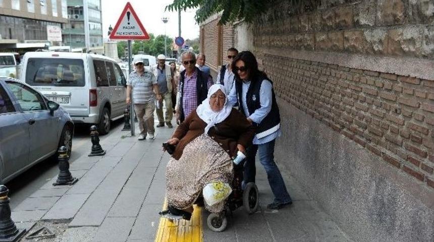 Zabıtadan Dilenci Operasyonu