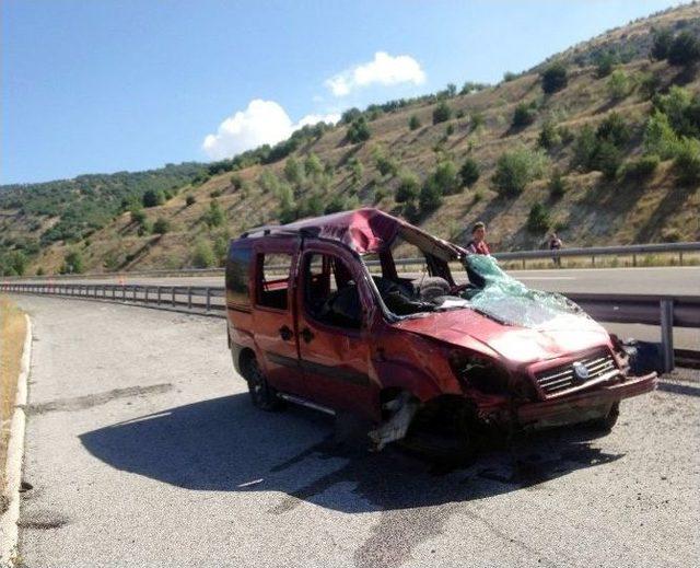 Kızılcahamam’da Trafik Kazası: 2 Ölü, 4 Yaralı