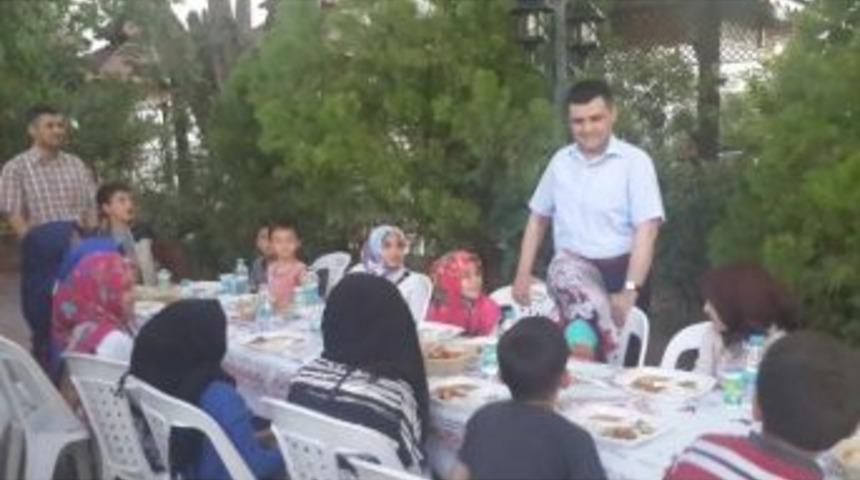 P&uuml;t&uuml;rge&rsquo;de İftar Yemeği