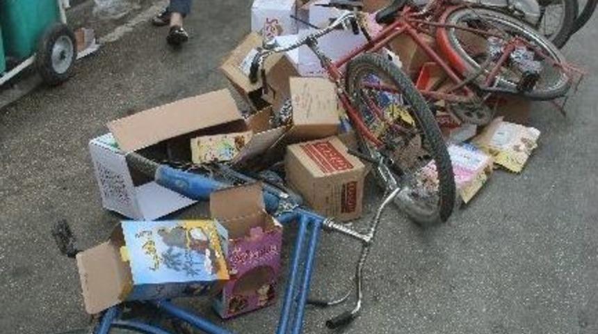 Adana&rsquo;da Bomba Paniği