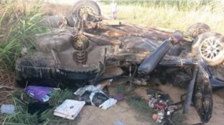 Bayram Tatiline Giden Aile Kaza Yaptı: 4 Yaralı