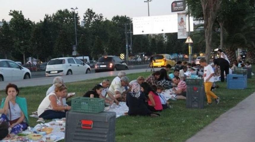 Kartallılar ’yeryüzü Sofrası’nda Bir Araya Geldi