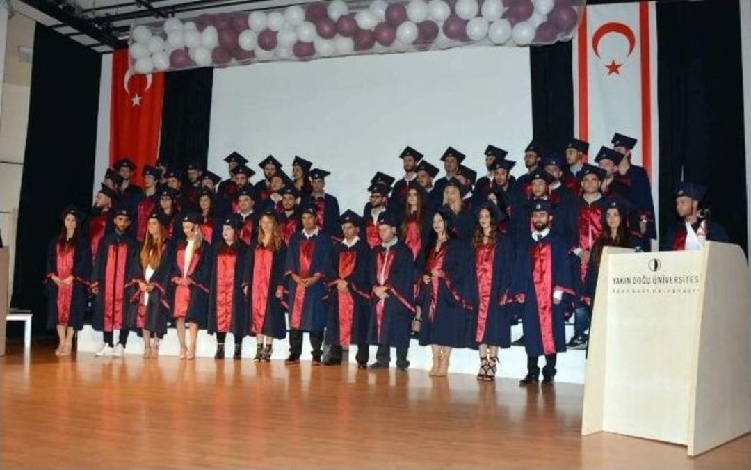 Yakın Doğu &Uuml;niversitesi İletişim Fak&uuml;ltesi Mezuniyet T&ouml;reni