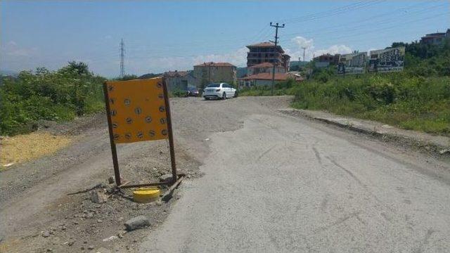 Kepez Mahallesi Sakinlerinin Bozuk Yol Tepkisi