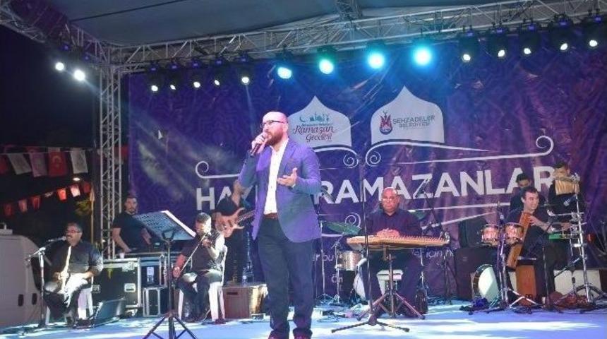 Manisalı Sanat&ccedil;ı Altunağa B&uuml;y&uuml;k Beğeni Topladı