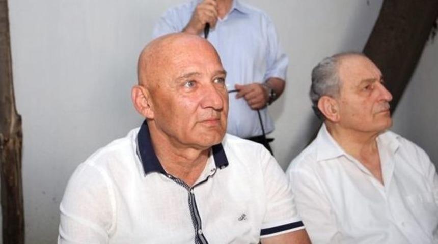 Başkan Altınok &Ouml;z, Karadenizliler İle İftar Yaptı