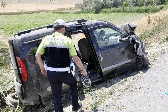 Afyonkarahisar’da Trafik Kazası: 6 Yaralı