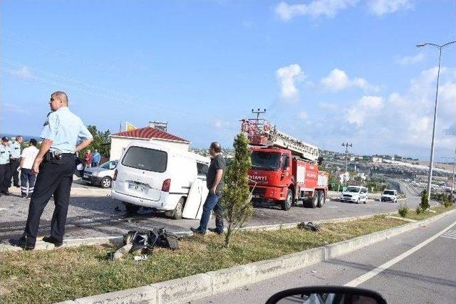 Sinop’ta Trafik Kazası: 2 Yaralı