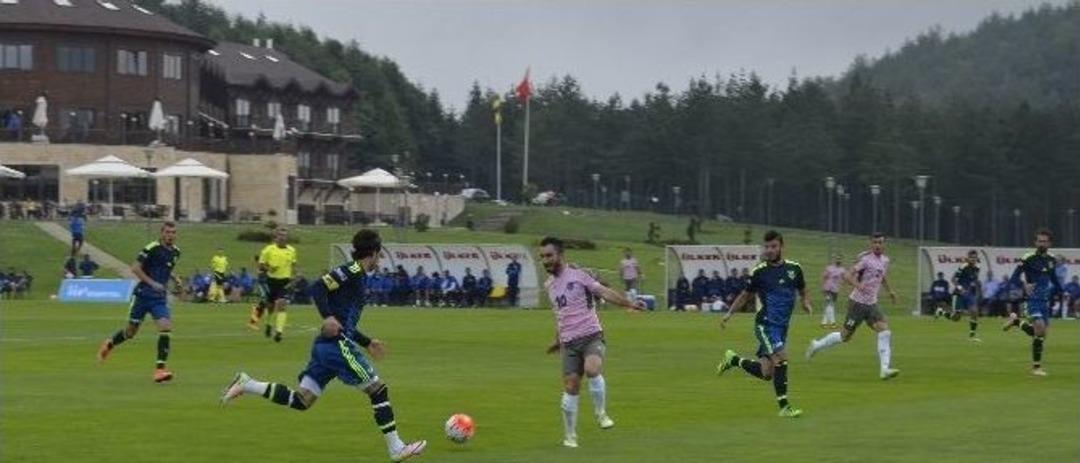 Fenerbah&ccedil;e İlk Hazırlık Ma&ccedil;ında 3-0 Yenildi