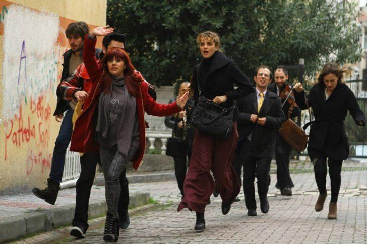 Gönül Hırsızı 14. Bölüm Galerisi G4