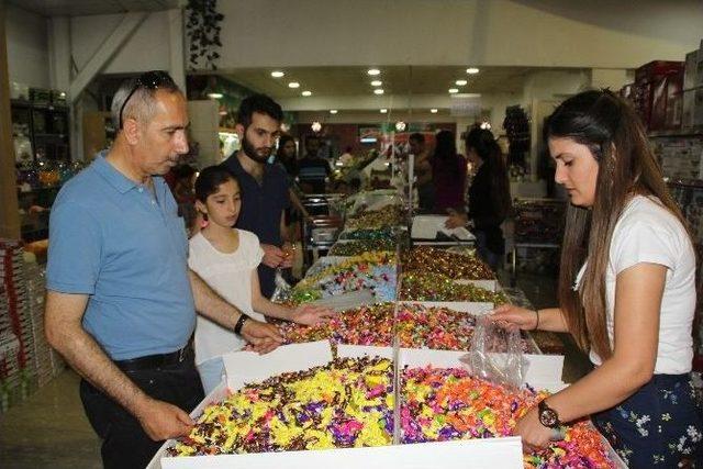 Hakkari’de Bayram Telaşı Başladı