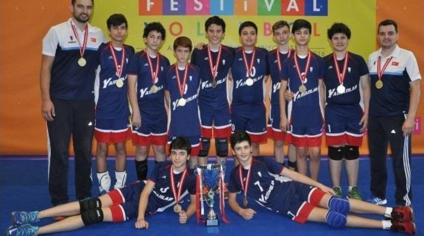 Yamanlar&rsquo;ın Miniklerinden B&uuml;y&uuml;k Başarı