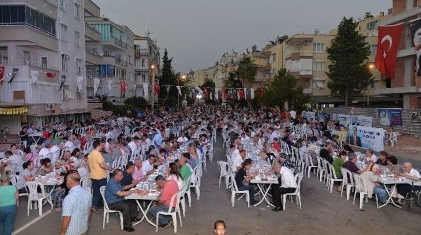 Muratpaşa’dan Varlık Mahallesi’nde İftar