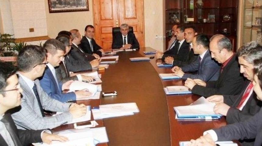 Vali Doğan Başkanlığında K&ouml;ydes Değerlendirme Toplantısı Yapıldı