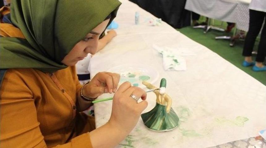 Semazenlere Renkli Yorumlar