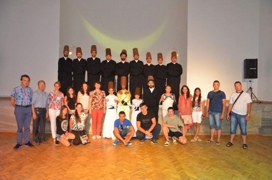 Bulgaristan&rsquo;dan Gelip, İftar Ve Mesnevi Okumalarına Katıldılar