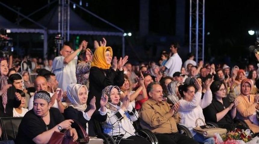 Ramazan Sokağı İlahilerle Kapandı