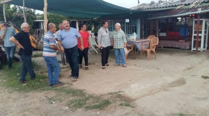 Milletvekili H&uuml;rriyet, Seyrek K&ouml;y&uuml;nde İftar Sofrasına Konuk Oldu