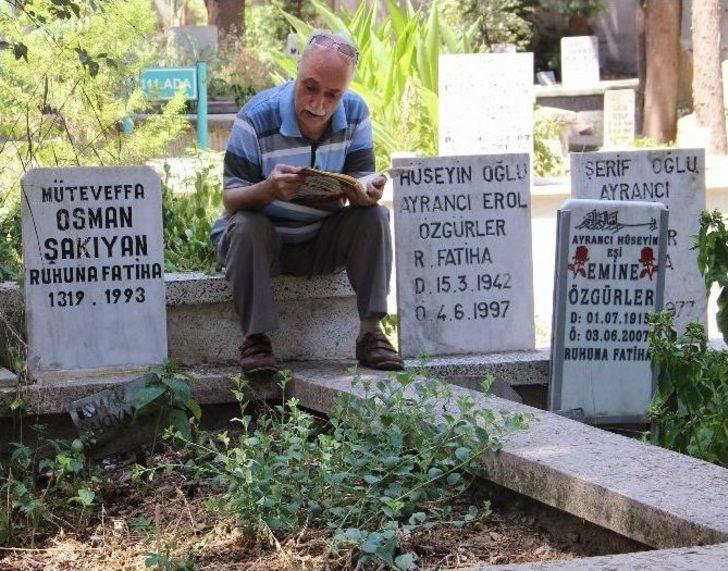 Mezarlıklara Ziyaretçi Akını G4