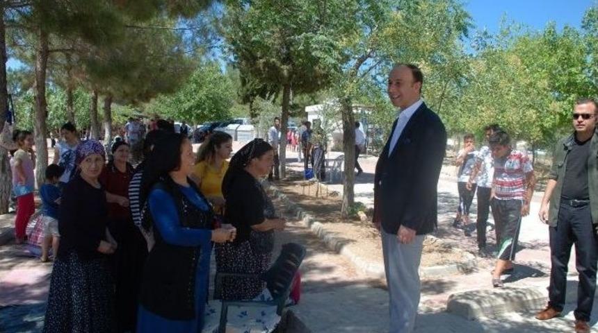 Vali Erin, K&ouml;y Gezilerine Başladı