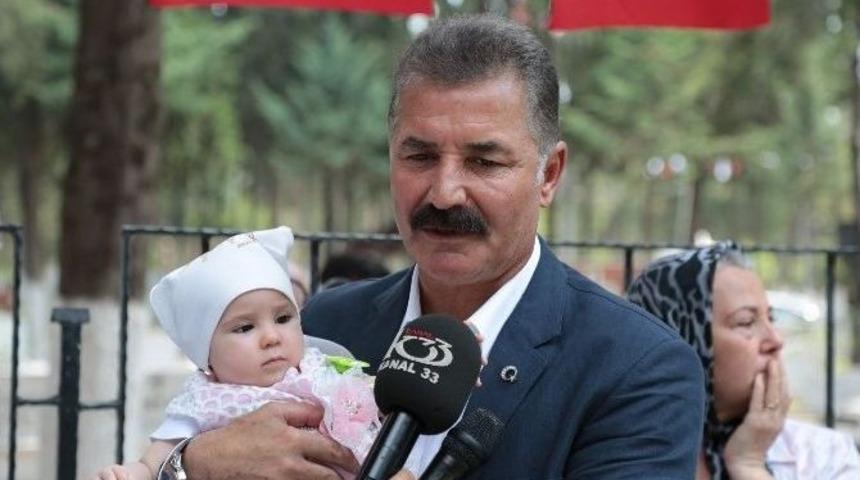 Başkan Tuna Mersin Şehitliği&rsquo;ni Ziyaret Etti