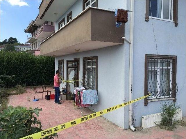 Sakarya’da Uyuşturucu Kullanan Yabancı Uyruklu Genç Ölü Bulundu