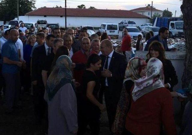 Milletvekili Doğup Büyüdüğü Mahalleye İftar Verdi