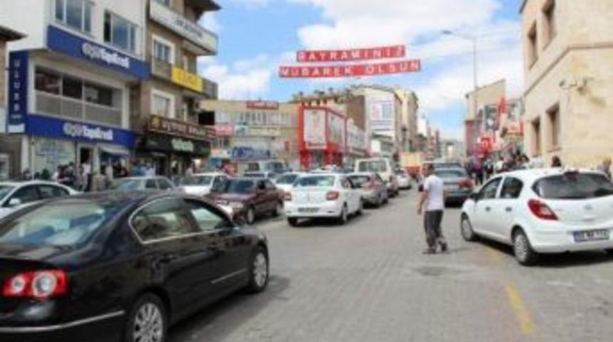 Nevşehir Polisi Bayram &Ouml;ncesi Tedbirleri &Uuml;st Seviyede Tutuyor